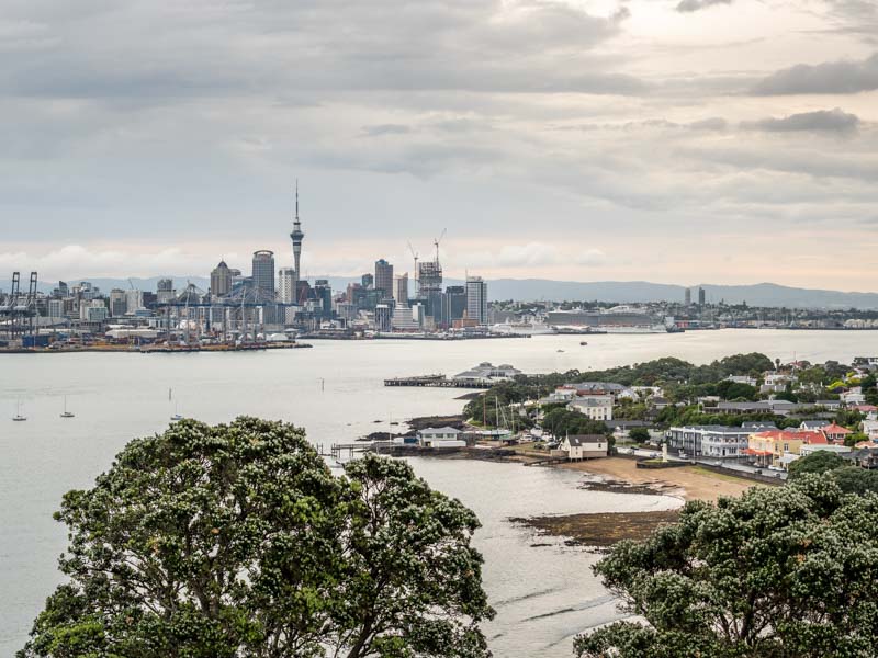 Vue sur la Skytower d'Auckland en Nouvelle-Zélande